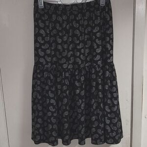 Micheal Kora black Paisley print ruffle skirt. Elastic waist